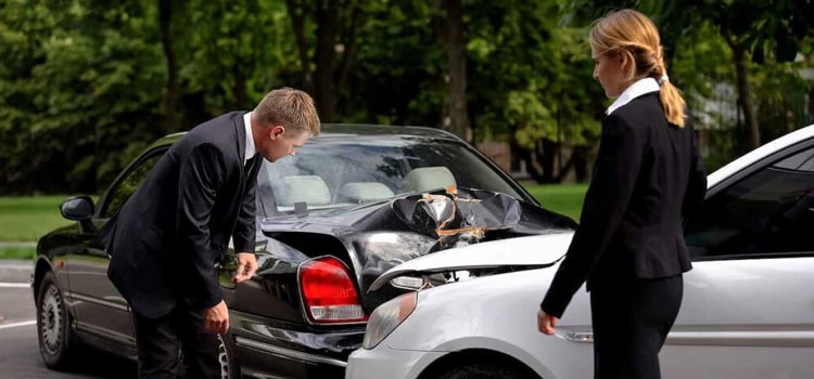 car crash lawyers